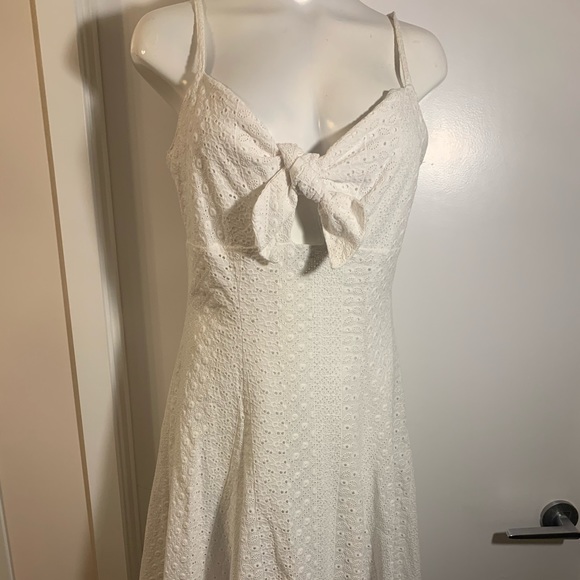 Dress - Picture 5 of 6